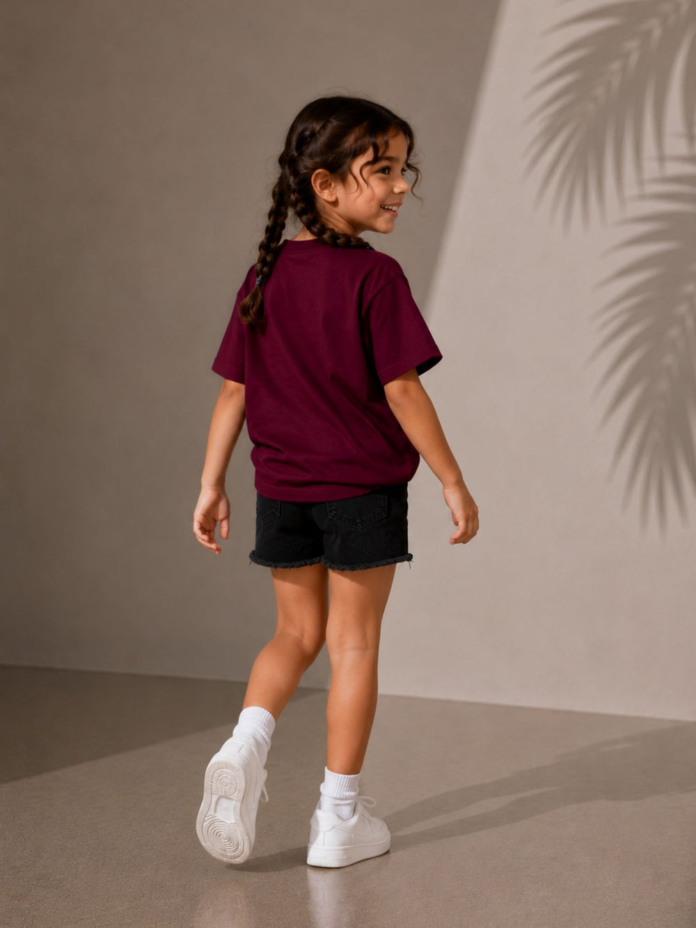 Girls's maroon oversized boxy t-shirt, view 2 | FLCN