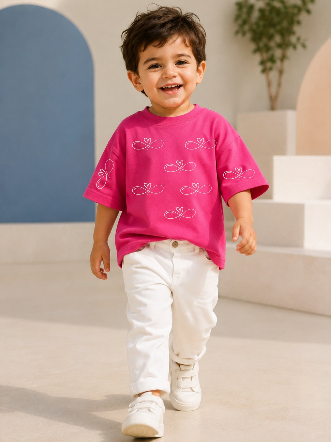 Boys' magenta pink oversized drop-shoulder t-shirt with Infinity Heart print | FLCN